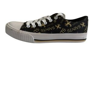 Officially Licensed FOCO New Orleans Saints Women s Low Top Canvas Shoes.
Size 6